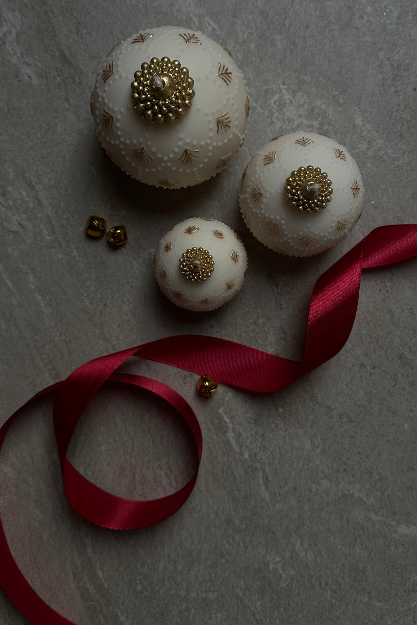 Éire Liathán – Aed