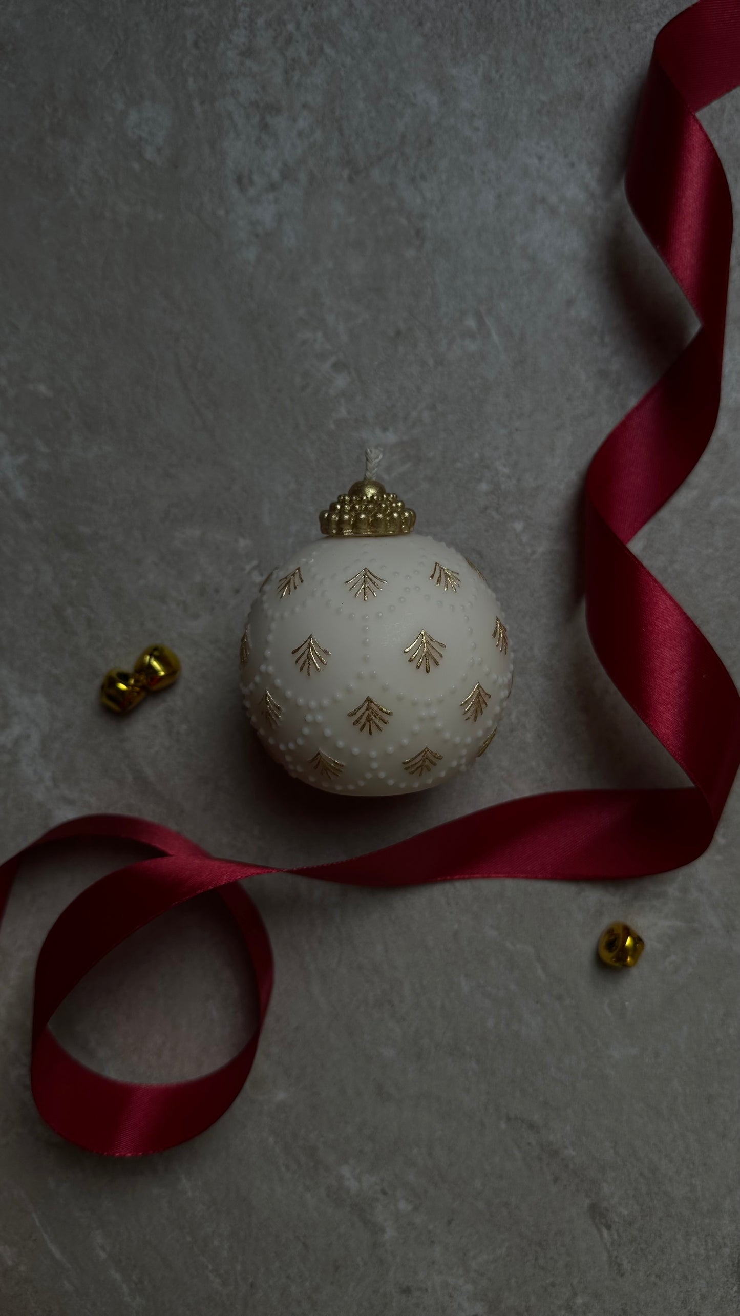 Éire Liathán – Aed